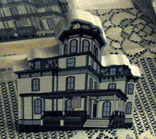 Cats Meow Jonas Pierce Home