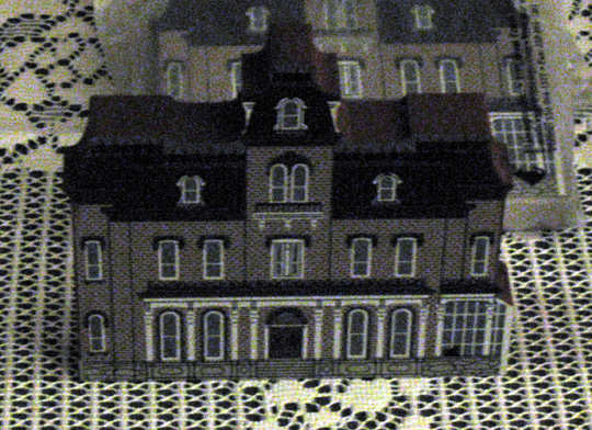 Cats Meow Pierce Mansion